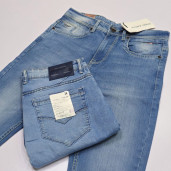 Rookies Classic Denim Jeans- Light Wash